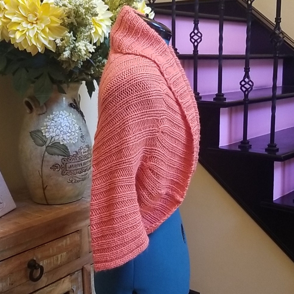 Bebe Orange Shrug Sweater - SZ S - Picture 3 of 5